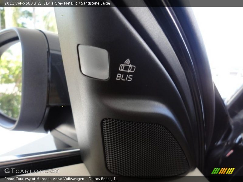 Savile Grey Metallic / Sandstone Beige 2011 Volvo S80 3.2