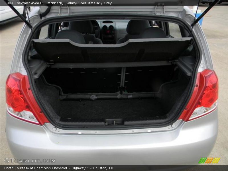  2004 Aveo LS Hatchback Trunk