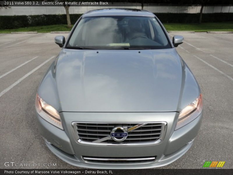 Electric Silver Metallic / Anthracite Black 2011 Volvo S80 3.2