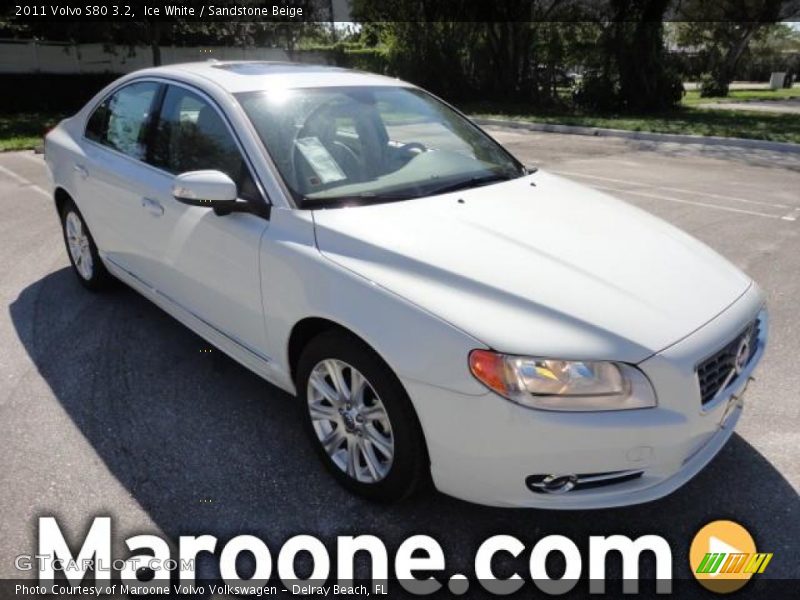 Ice White / Sandstone Beige 2011 Volvo S80 3.2