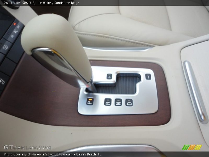 Ice White / Sandstone Beige 2011 Volvo S80 3.2