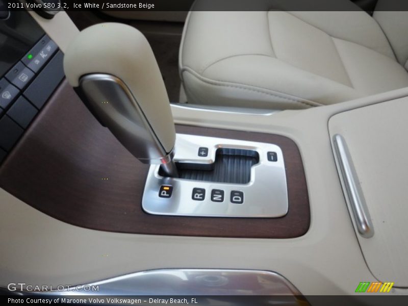 Ice White / Sandstone Beige 2011 Volvo S80 3.2