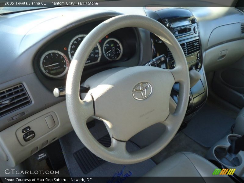 Phantom Gray Pearl / Stone 2005 Toyota Sienna CE