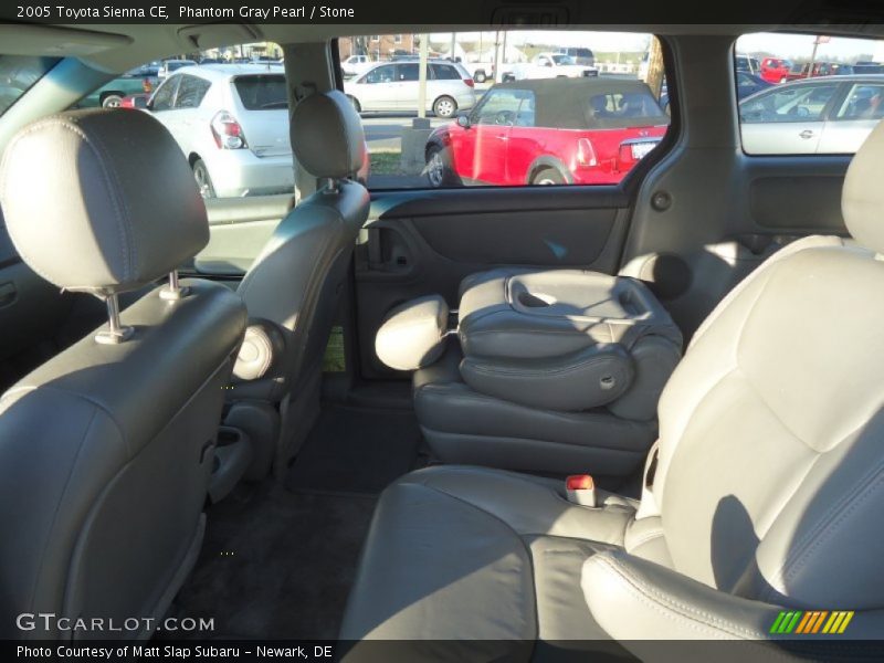 Phantom Gray Pearl / Stone 2005 Toyota Sienna CE