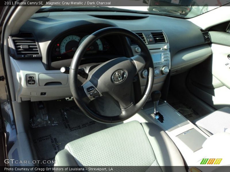 Magnetic Gray Metallic / Dark Charcoal 2011 Toyota Camry SE