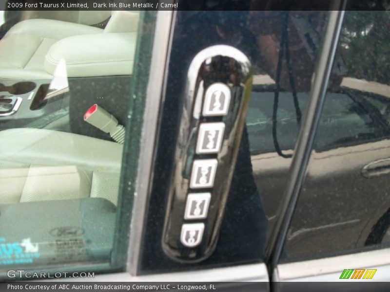 Dark Ink Blue Metallic / Camel 2009 Ford Taurus X Limited