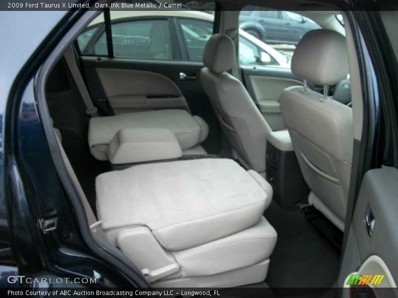 Dark Ink Blue Metallic / Camel 2009 Ford Taurus X Limited