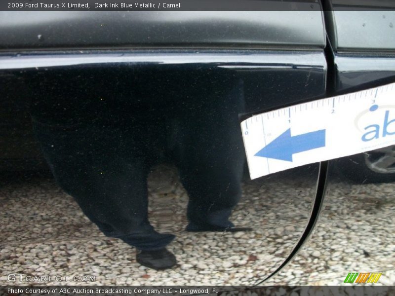 Dark Ink Blue Metallic / Camel 2009 Ford Taurus X Limited