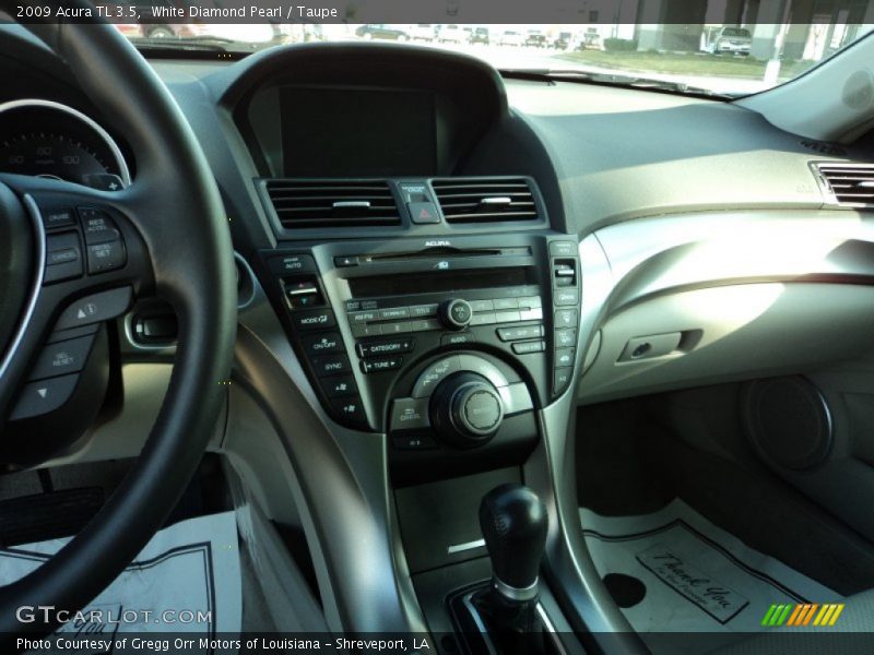 White Diamond Pearl / Taupe 2009 Acura TL 3.5