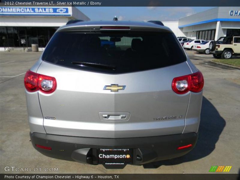 Silver Ice Metallic / Ebony 2012 Chevrolet Traverse LT