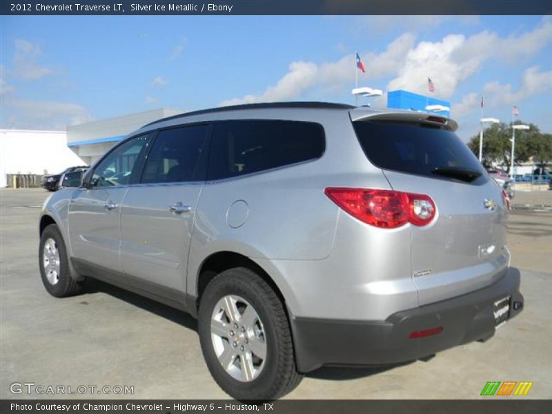 Silver Ice Metallic / Ebony 2012 Chevrolet Traverse LT