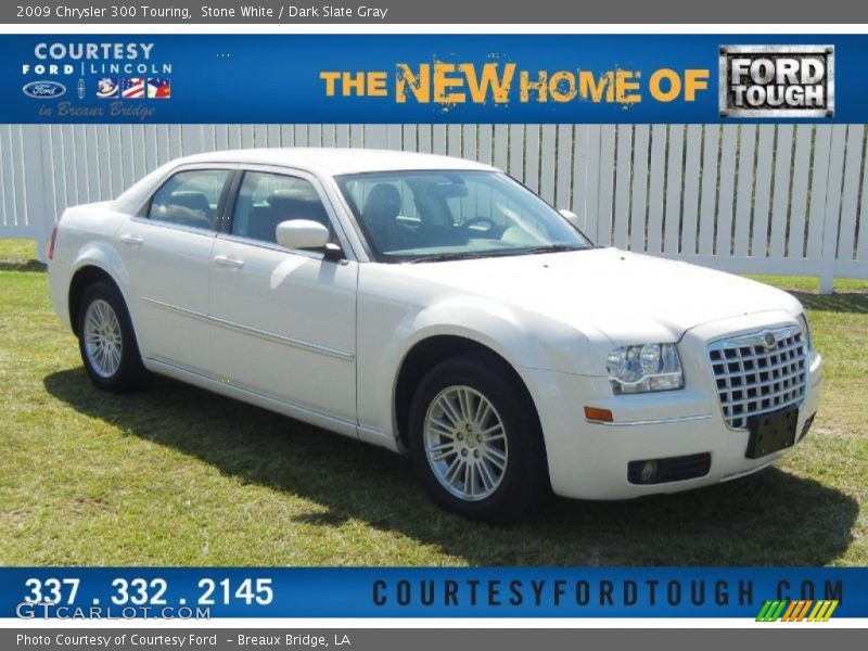 Stone White / Dark Slate Gray 2009 Chrysler 300 Touring