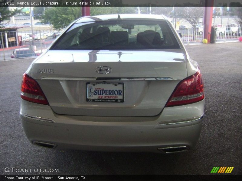 Platinum Metallic / Jet Black 2011 Hyundai Equus Signature