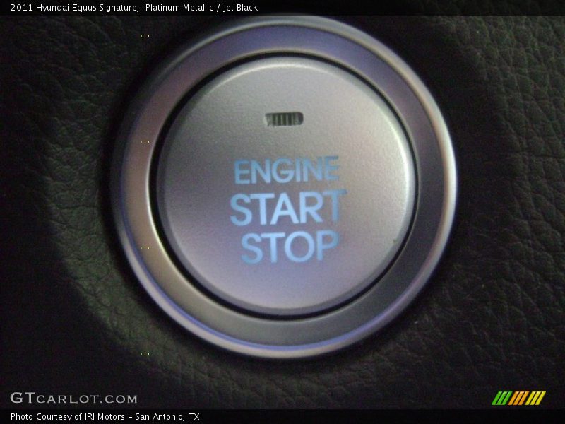 Platinum Metallic / Jet Black 2011 Hyundai Equus Signature