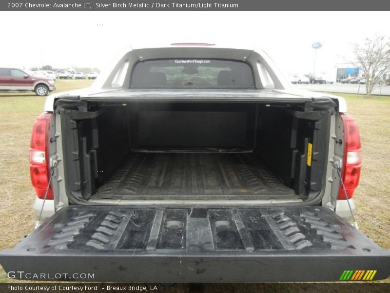 Silver Birch Metallic / Dark Titanium/Light Titanium 2007 Chevrolet Avalanche LT