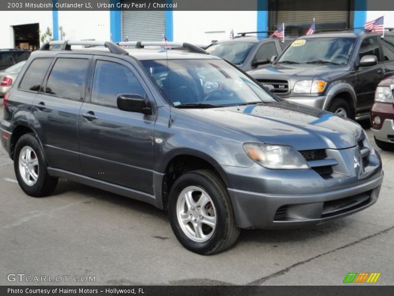 Urban Gray Pearl / Charcoal 2003 Mitsubishi Outlander LS
