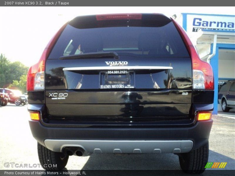 Black / Taupe 2007 Volvo XC90 3.2