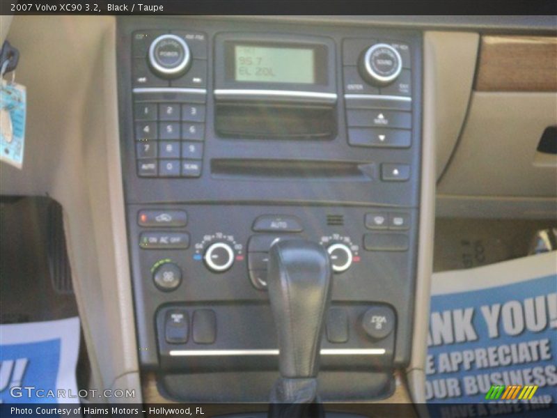 Black / Taupe 2007 Volvo XC90 3.2