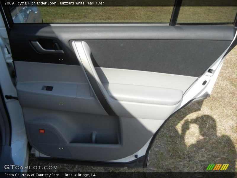 Blizzard White Pearl / Ash 2009 Toyota Highlander Sport