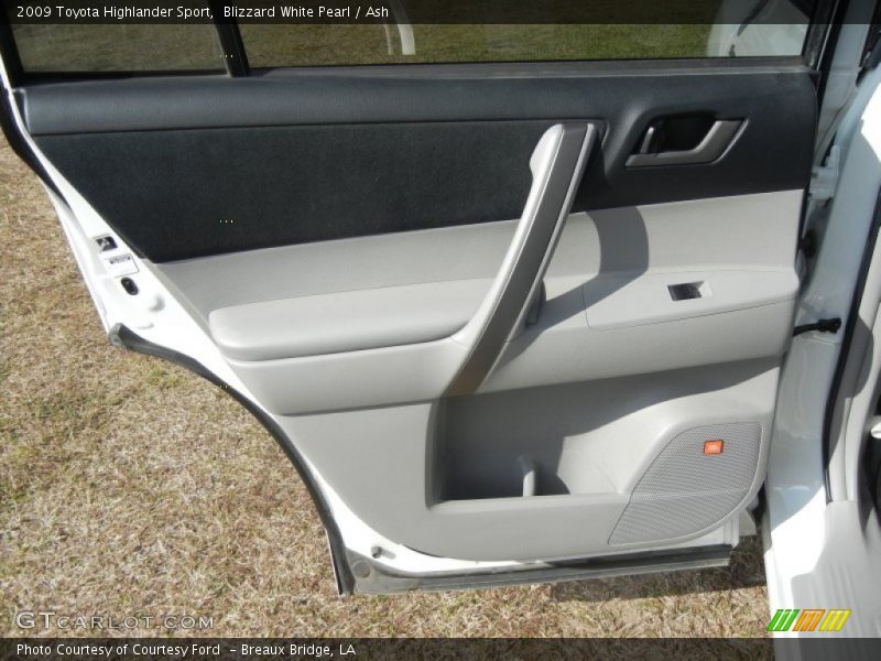 Blizzard White Pearl / Ash 2009 Toyota Highlander Sport