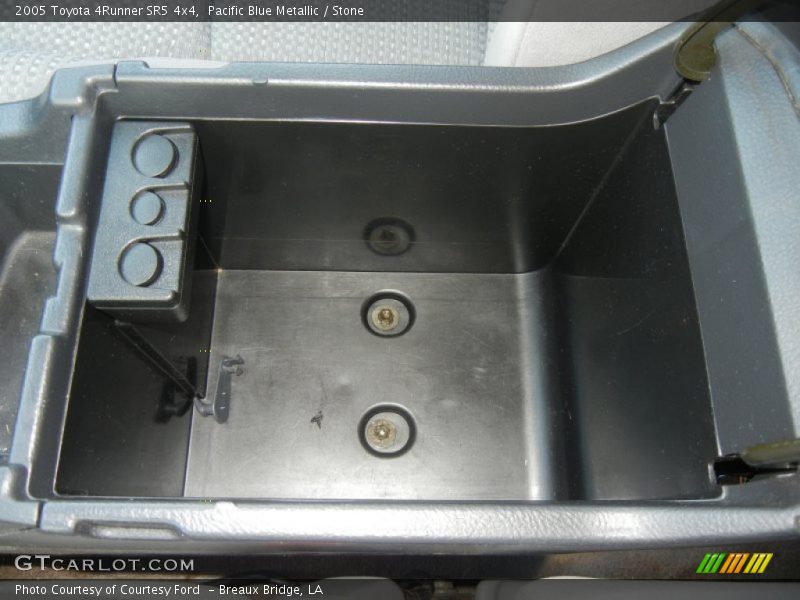 Pacific Blue Metallic / Stone 2005 Toyota 4Runner SR5 4x4
