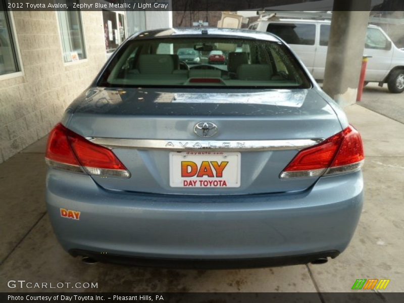 Zephyr Blue Metallic / Light Gray 2012 Toyota Avalon