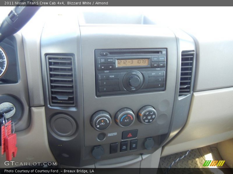 Blizzard White / Almond 2011 Nissan Titan S Crew Cab 4x4