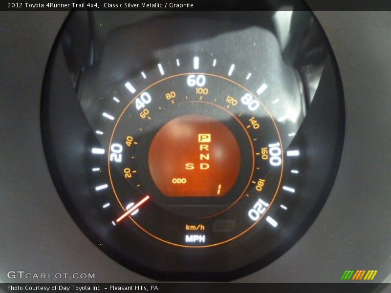 Classic Silver Metallic / Graphite 2012 Toyota 4Runner Trail 4x4