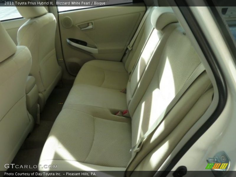 Blizzard White Pearl / Bisque 2011 Toyota Prius Hybrid III