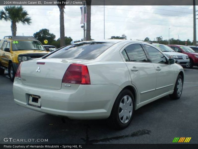 Dover White Pearl / Creme 2004 Mitsubishi Galant ES