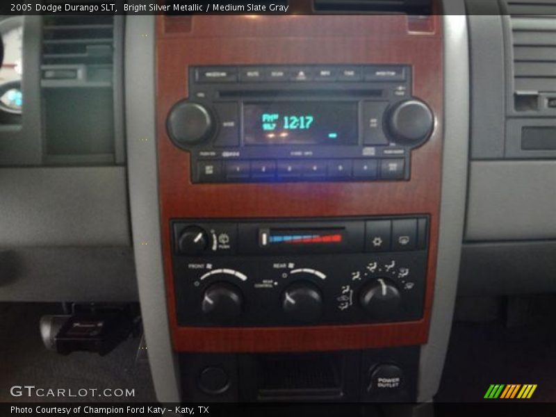 Bright Silver Metallic / Medium Slate Gray 2005 Dodge Durango SLT