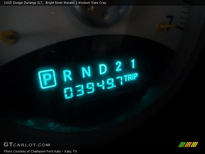 Bright Silver Metallic / Medium Slate Gray 2005 Dodge Durango SLT