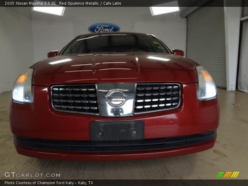Red Opulence Metallic / Cafe Latte 2005 Nissan Maxima 3.5 SE