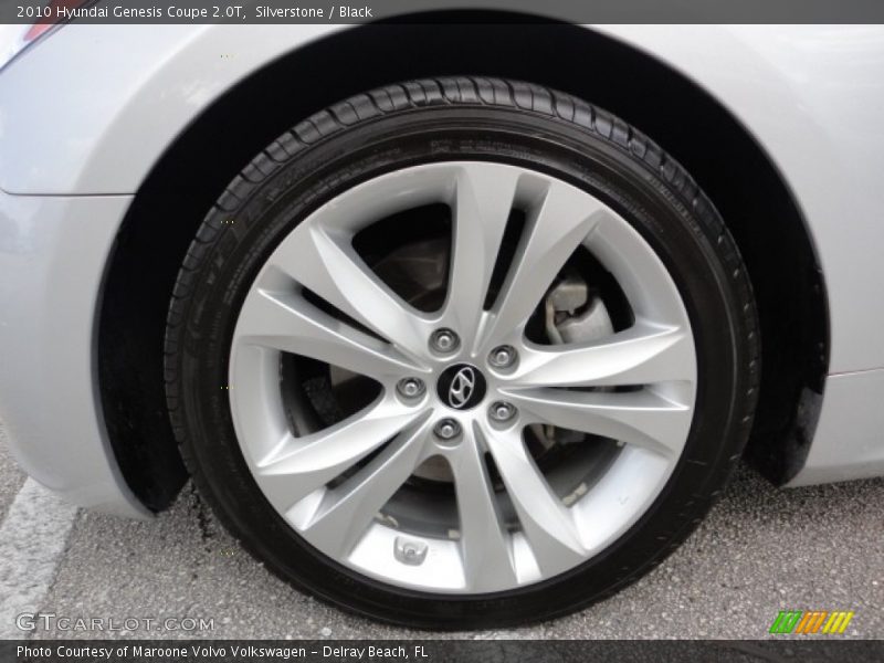 Silverstone / Black 2010 Hyundai Genesis Coupe 2.0T