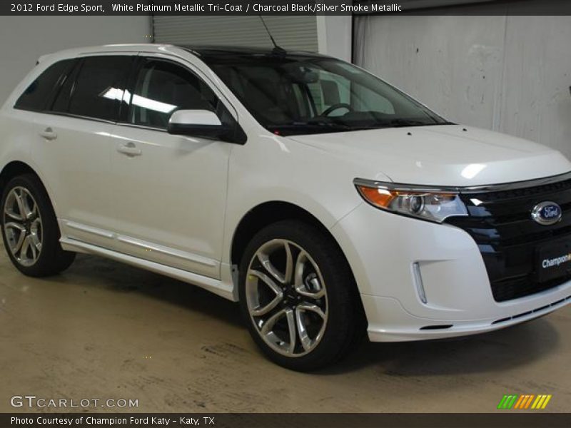 White Platinum Metallic Tri-Coat / Charcoal Black/Silver Smoke Metallic 2012 Ford Edge Sport