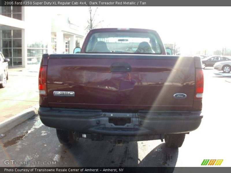 Dark Toreador Red Metallic / Tan 2006 Ford F350 Super Duty XL Regular Cab 4x4