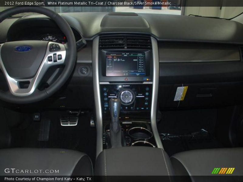 White Platinum Metallic Tri-Coat / Charcoal Black/Silver Smoke Metallic 2012 Ford Edge Sport