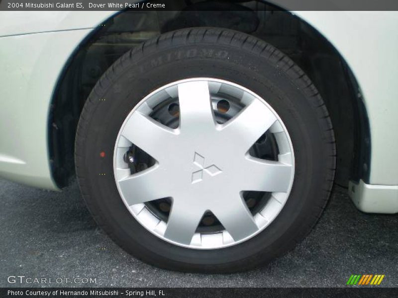 Dover White Pearl / Creme 2004 Mitsubishi Galant ES