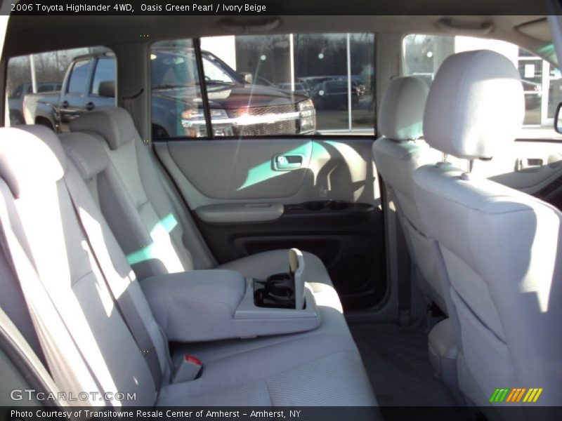 Oasis Green Pearl / Ivory Beige 2006 Toyota Highlander 4WD