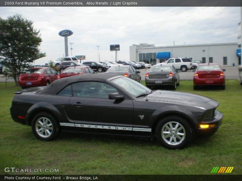 Alloy Metallic / Light Graphite 2009 Ford Mustang V6 Premium Convertible