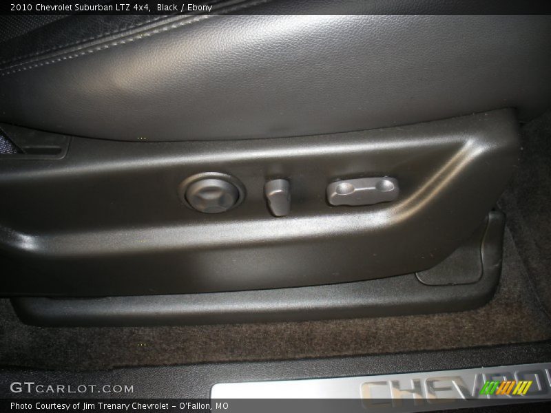 Black / Ebony 2010 Chevrolet Suburban LTZ 4x4