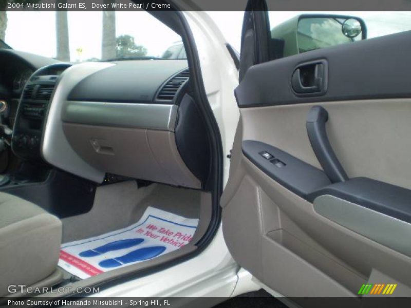 Dover White Pearl / Creme 2004 Mitsubishi Galant ES