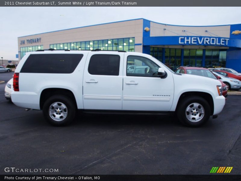 Summit White / Light Titanium/Dark Titanium 2011 Chevrolet Suburban LT