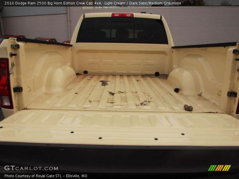 Light Cream / Dark Slate/Medium Graystone 2010 Dodge Ram 2500 Big Horn Edition Crew Cab 4x4