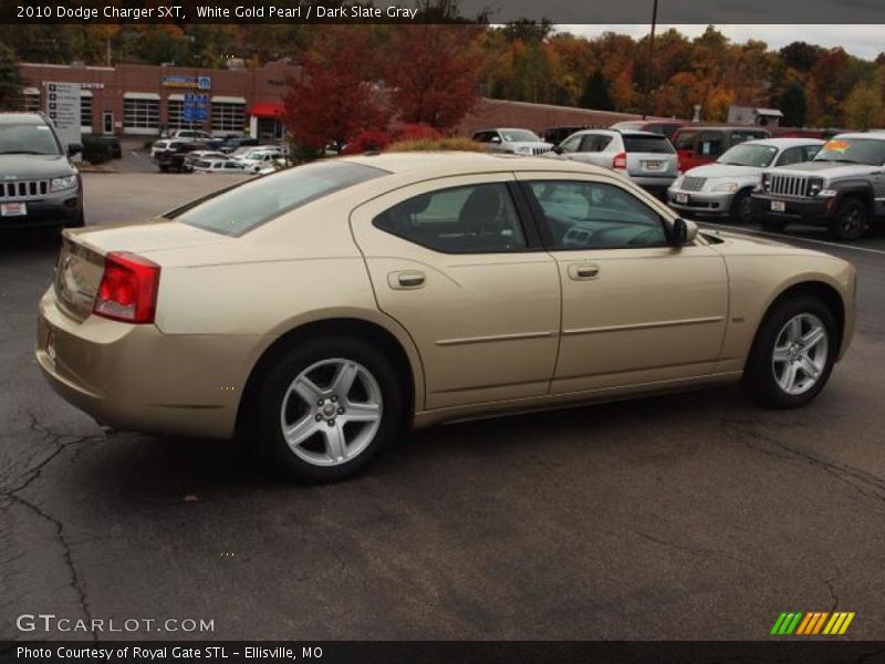 White Gold Pearl / Dark Slate Gray 2010 Dodge Charger SXT