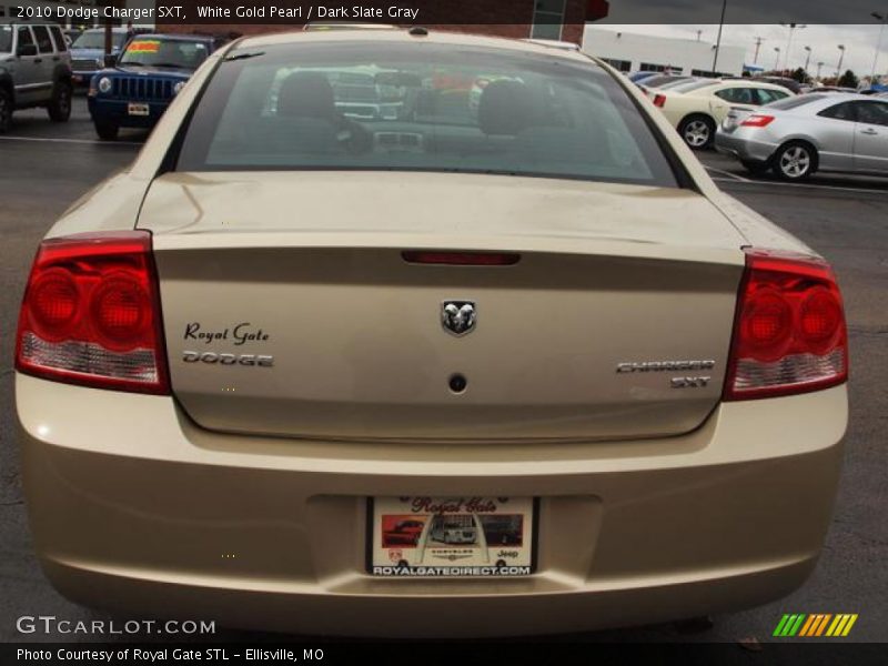 White Gold Pearl / Dark Slate Gray 2010 Dodge Charger SXT