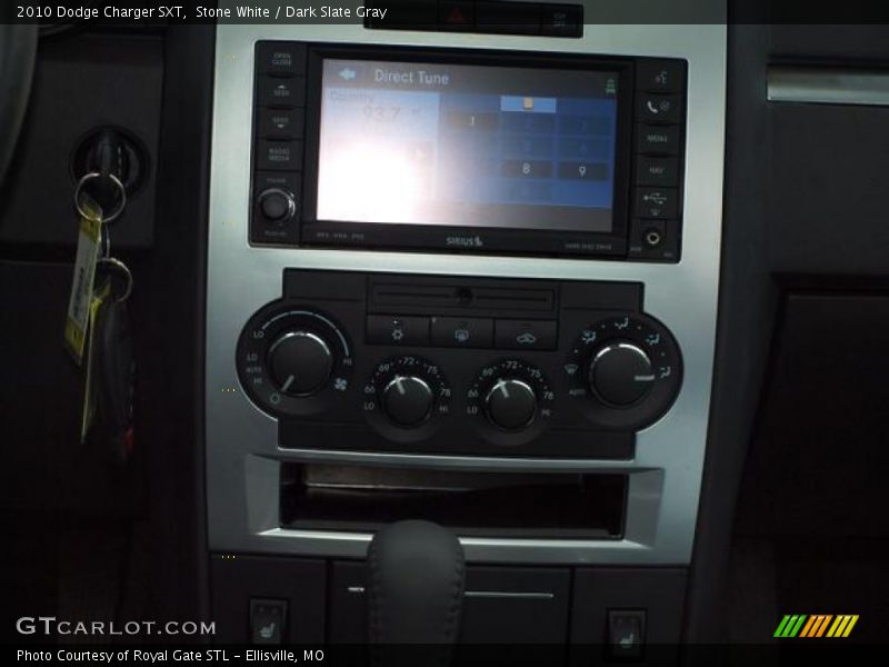Stone White / Dark Slate Gray 2010 Dodge Charger SXT