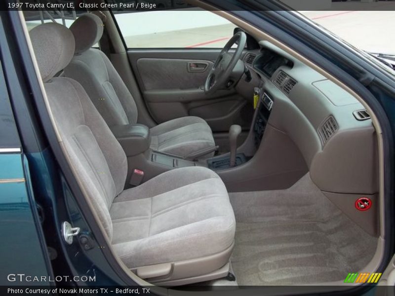 Classic Green Pearl / Beige 1997 Toyota Camry LE