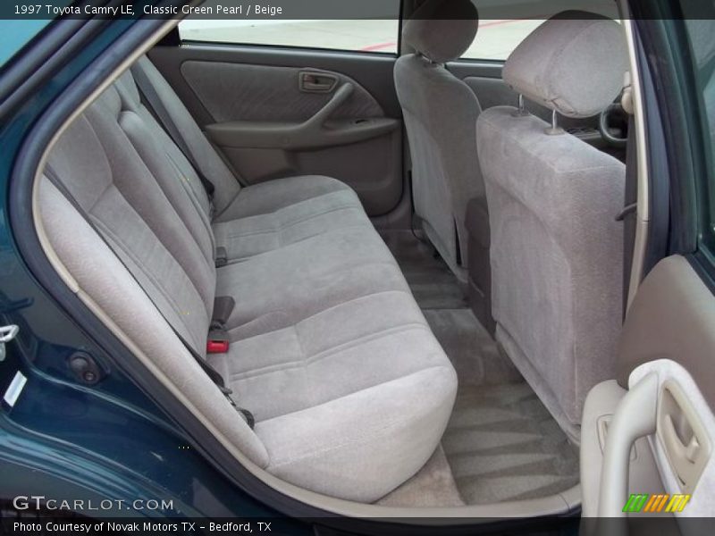 Classic Green Pearl / Beige 1997 Toyota Camry LE