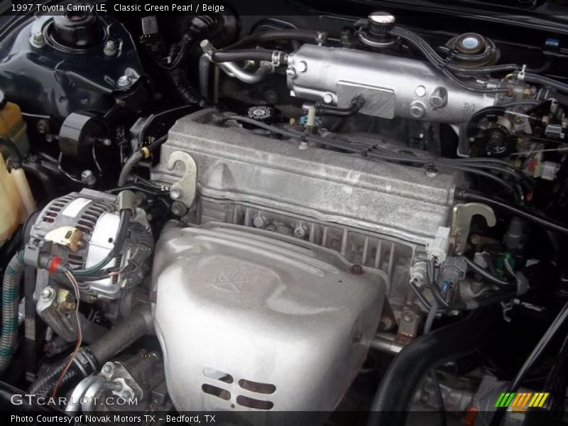 Classic Green Pearl / Beige 1997 Toyota Camry LE